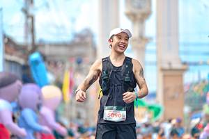 BIB: 5090
                            <button type="button" onclick="openModal(24883500)" class="btn btn-primary btn-sm float-right btn-popup" data-toggle="modal" data-target=".modal-high-quality">
                        <i class="fas fa-shopping-cart"></i> Add to Cart
                    </button>
                                            <button type="button" onclick="isThisMe(24883500, true)" class="btn btn-success btn-sm float-right btn-popup btn-isme hidden" data-toggle="tooltip" data-placement="bottom" title="นี่คือรูปของคุณใช่ไหม คลิกที่นี่เพื่อเอาเข้าอัลบั้ม">
                        <i class="fas fa-plus"></i> Add to album
                    </button>
                    <button type="button" onclick="isThisMe(24883500, false)" class="btn btn-warning btn-sm float-right btn-popup btn-isnotme hidden">
                        <i class="fas fa-ban"></i> Remove from album
                    </button>